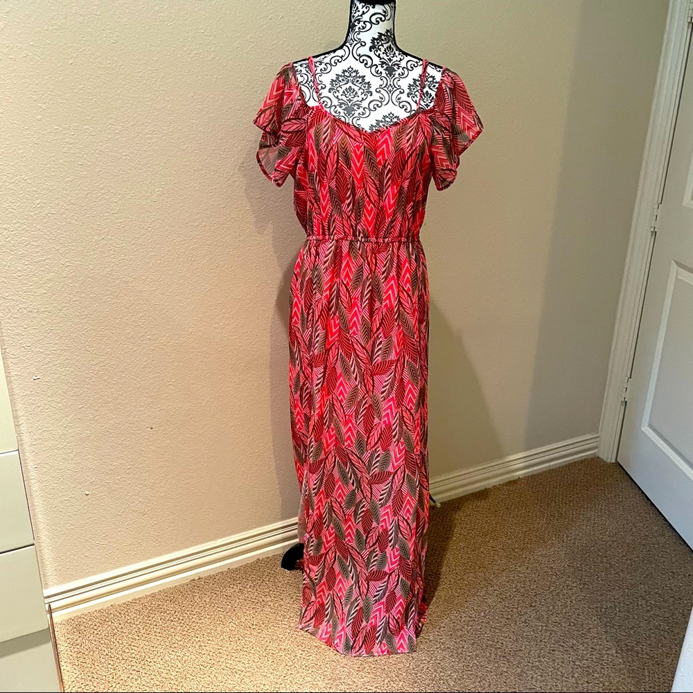 Charming Charlie maxi dress